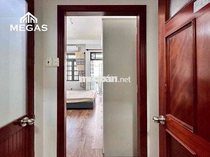 sang nhanh 6chdv full khách lời 10tr ib gấp ạ