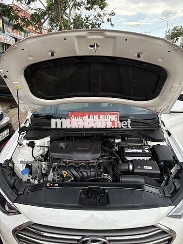 Hyundai Elantra 2018 1.6 MT - 108000 km