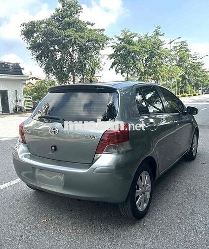 Toyota Yaris 2009 1.3 AT - 14000 km