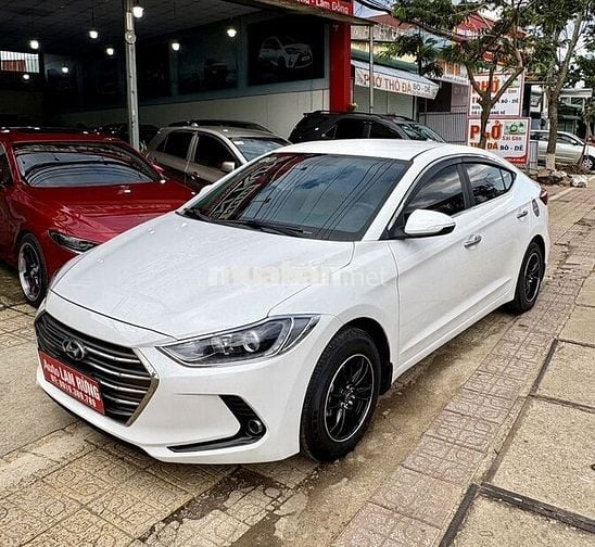 Hyundai Elantra 2018 1.6 MT - 108000 km