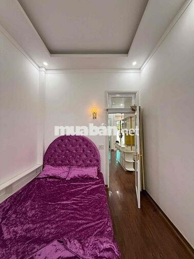 53 Phạm Ngũ Lão. Full nội thất, sân ô tô, có hồ bơi