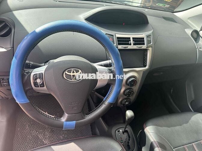 Toyota Yaris 2009 1.3 AT - 14000 km