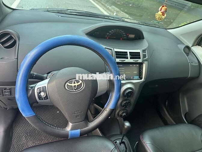 Toyota Yaris 2009 1.3 AT - 14000 km