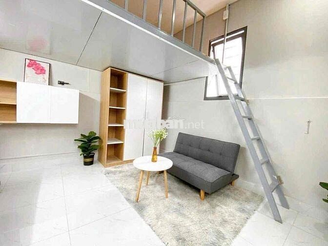 Cho thuê phòng duplex có gác 30m2 gần ueh quận 10