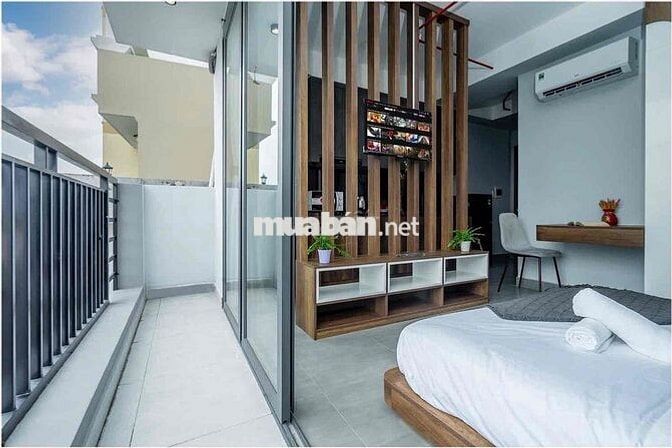 CĂN HỘ TÁCH BẾP FULL NT NGAY BỜ KÈ HOÀNG SA - TRƯỜNG SA - CMT8