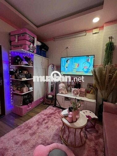 chính chủ bán nhà 5 tầng,giá cả thương lượng,bao sang tên