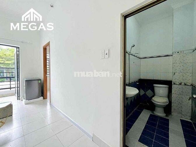CHDV full nội thất stu và 1pn ban công, cửa sổ máy giặt riêng ngay SB