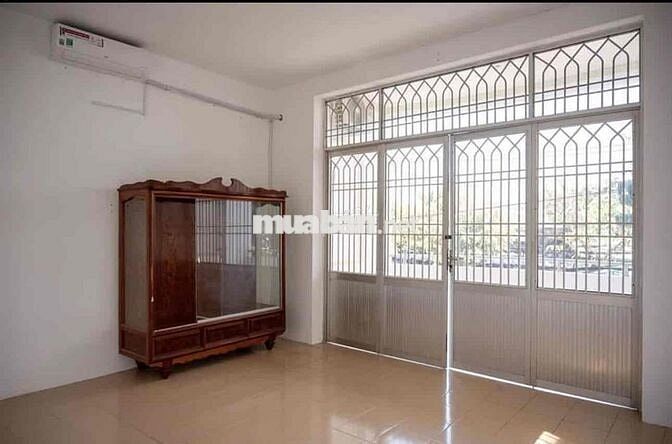 BÁN NHÀ TRỆT LẦU MẶT TIỀN TRẦN NGỌC QUẾ
