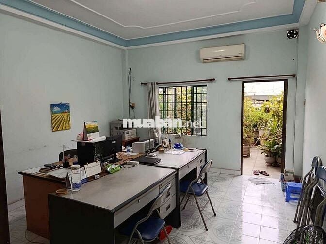 110M2 ĐẤT NỞ HẬU 4.3M – XE HƠI NGỦ NHÀ SÁT SÂN BAY – 3 TẦNG – 4PN