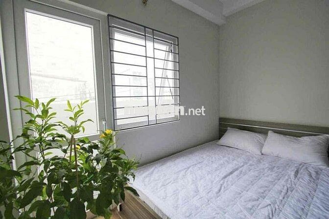 Cho thuê căn hộ Studio ban công Q4 gần ĐH Luật, ĐH Nguyễn Tất Thành