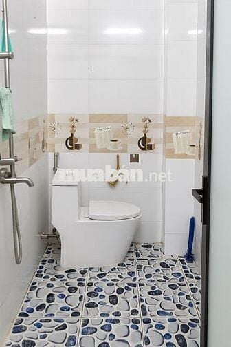 Bán Nhà Nguyễn Văn Cừ, 4 Tầng, Ngõ Nông, Gần Phố, Giá 6,7 Tỷ