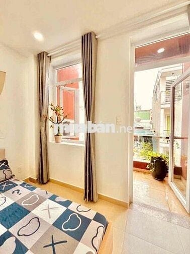 Căn Hộ Studio Ban Công Ngay Đại Học UEH ISB - Chợ Tân Định Quận 1