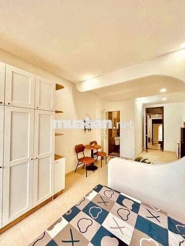Căn Hộ Studio Ban Công Ngay Đại Học UEH ISB - Chợ Tân Định Quận 1