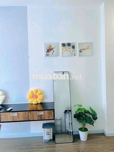 Cho thuê Căn hộ full nội thất cửa sổ gần chợ Tân Định Quận 1