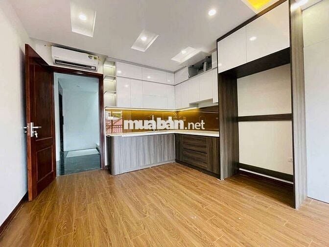 NHÀ XÂY MỚI LÊ TRỌNG TẤN, THANG MÁY, FULL NỘI THẤT XỊN XÒ