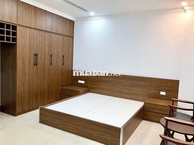 Cho thuê căn hộ full đồ mặt phố Vệ Hồ, Tây Hồ ô tô đỗ cửa 5.5 triệu/th