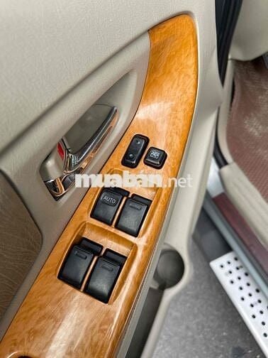 Toyota Innova 2011 GSR - 82000 km