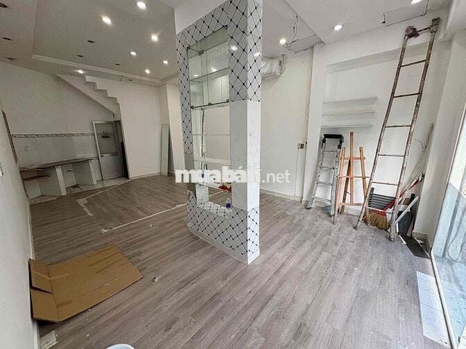 Cho Thuê Mặt BẰng Ngay Mặt Tiền Đường Đào Duy anh