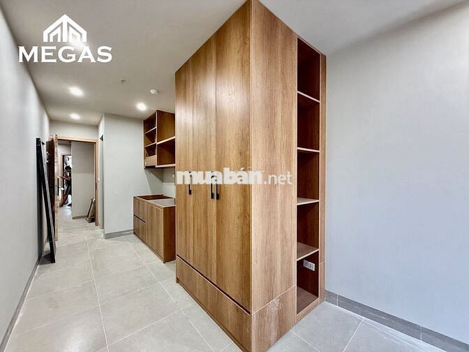 CHO THUÊ STUDIO BAN CÔNG MÁY GIẶT RIÊNG NGAY ĐƯỜNG PHẠM VĂN ĐỒNG