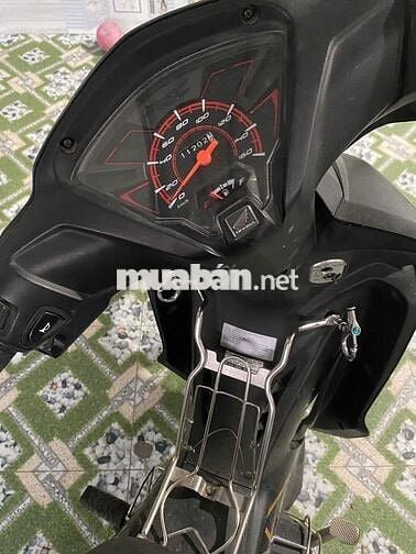 nhà đổi xe nên bán lại xe dư, còn bảo hành honda