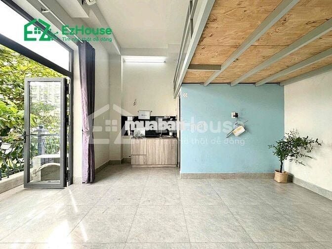DUPLEX BAN CÔNG GIỮA VHU VÀ HUIT CỰC RỘNG CỰC THOÁNG MÁT