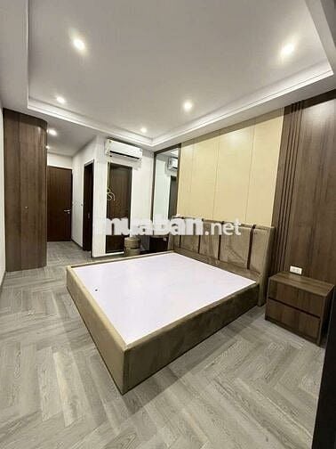 BÁN NHÀ TRẦN HOÀ, 6 TẦNG THANG MÁY, Ô TÔ VÀO NHÀ, TRƯỚC NHÀ SIÊU RỘNG