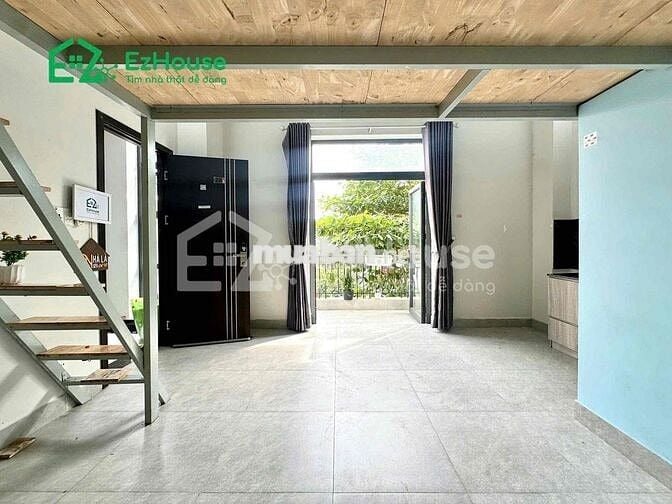 DUPLEX BAN CÔNG GIỮA VHU VÀ HUIT CỰC RỘNG CỰC THOÁNG MÁT