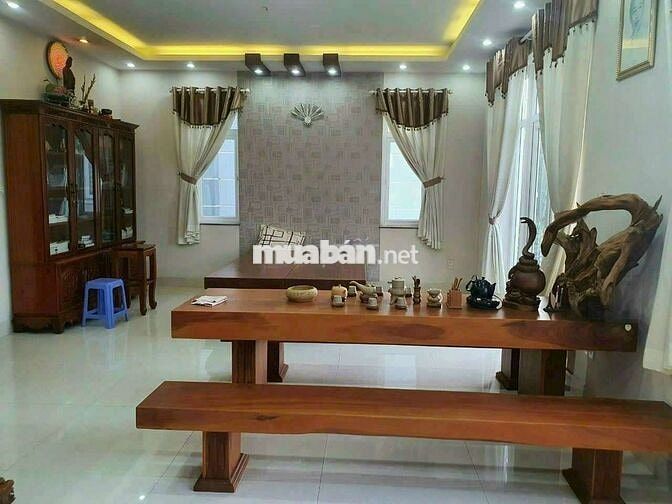 Bán Biệt Thự 12,5×20m(250m2) Mặt Tiền đường Phạm Hùng nối dài, BH, BC