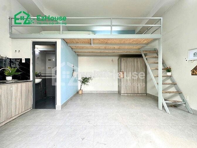 DUPLEX BAN CÔNG GIỮA VHU VÀ HUIT CỰC RỘNG CỰC THOÁNG MÁT