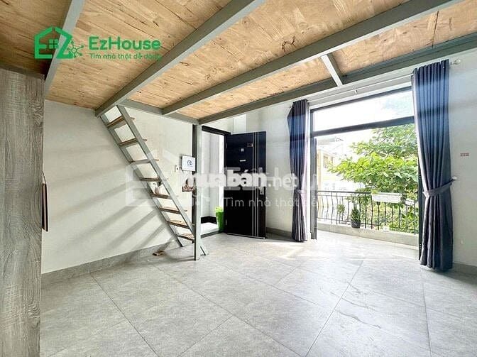 DUPLEX BAN CÔNG GIỮA VHU VÀ HUIT CỰC RỘNG CỰC THOÁNG MÁT