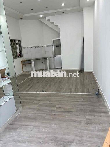 Cho Thuê Mặt BẰng Ngay Mặt Tiền Đường Đào Duy anh