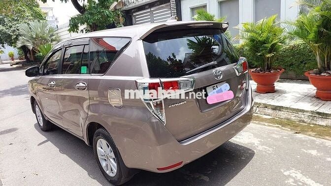 TOYOTA INNOVA ĐỜI 2019 BẢN 2.0E MÀU ĐỒNG KIM ĐẸP