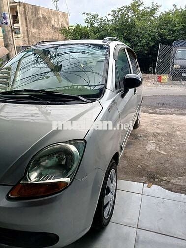 Chevrolet spark 5 cho  doi 2010