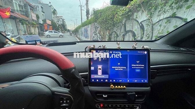 Lên đời VF8 bán VinFast VF6 2024 Plus - 11750 km