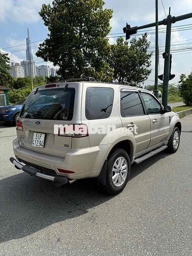 cần bán Ford Escape 2010, số tự động, xe đẹp