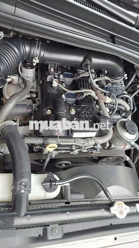 TOYOTA INNOVA ĐỜI 2019 BẢN 2.0E MÀU ĐỒNG KIM ĐẸP