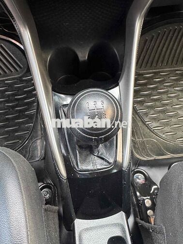 Toyota Vios 2020 1.5E MT - 150000 km