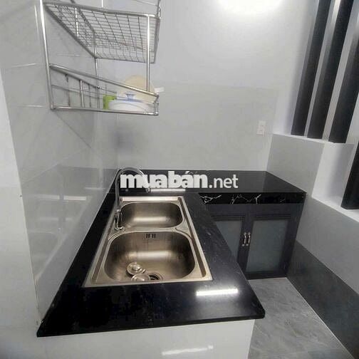 Nhà ngõ hẻm,32m2 , 3 phòng ngủ, đường lương Văn nho, tân phong