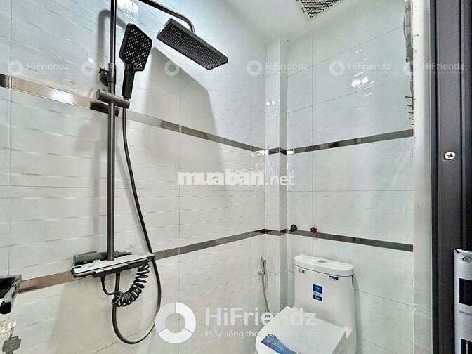 Cho thuê căn hộ ban công full nội thất Quận 10 gần ĐH Bách khoa