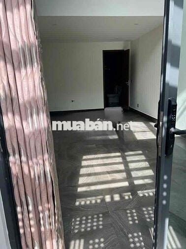 Cho thuê nhà nguyên căn Đường Nguyễn Văn Đậu Quận BT
