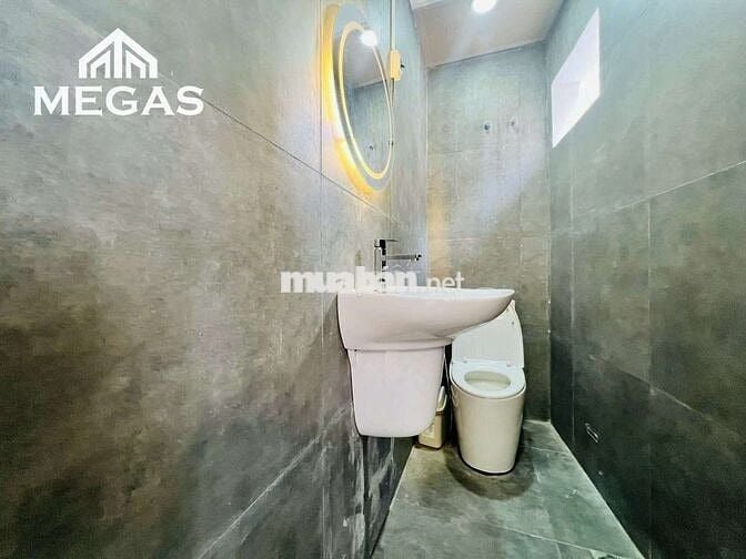 ĐỘP HỘP 1 CHIẾC PHÒNG RỘNG NHƯ SÂN BAY  CỰC CHILL CÁCH HUTECH VÀI BƯỚC