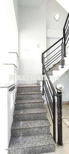 CHO THUÊ NHÀ HẺM XE HƠI .P 6.Q8.
