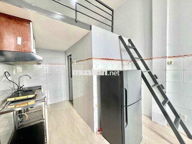 TRỐNG 1 MÃ CHUNG CƯ MINI HẦM XE THANG MÁY FULL NỘI THẤT NHẬN 5ng5Xe
