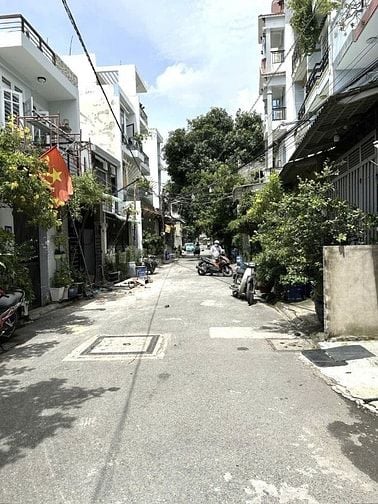 Bán dãy trọ 5 phòng- 97m2- 4,1x23,5m- Trung Mỹ Tây-dòng tiền10tr/tháng
