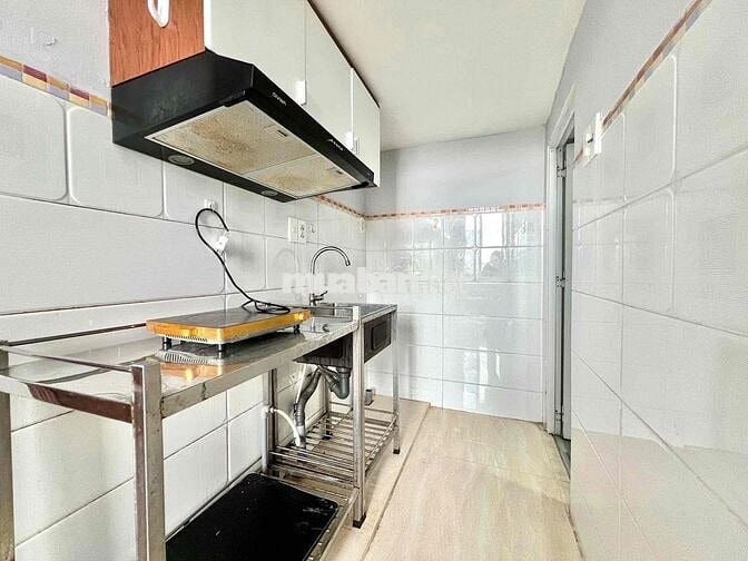 TRỐNG 1 MÃ CHUNG CƯ MINI HẦM XE THANG MÁY FULL NỘI THẤT NHẬN 5ng5Xe