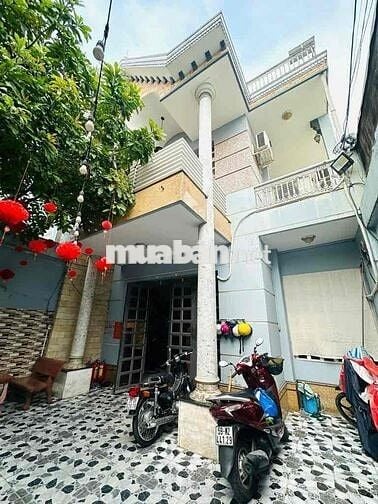 Biệt Thự - Ngang 7m - Sát AeonMall Tân Phú - Có Gara Xe Hơi.