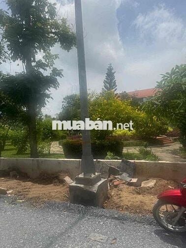 Cần bán nền đất MT Đường 3A . Công Viên. P An Lac. BTân