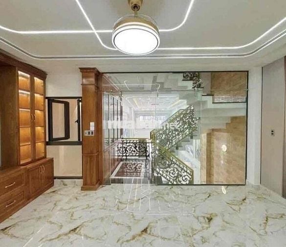 Bán nhà Bình Tân, 6,7tỷ, dt 64 m2, 5 tầng, 5PN, sổ riêng, HXH