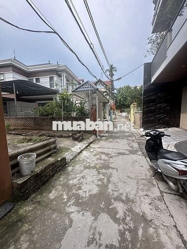 Mảnh đất vuông đẹp 70m2 Liên Mạc, ô tô dừng đỗ cửa
