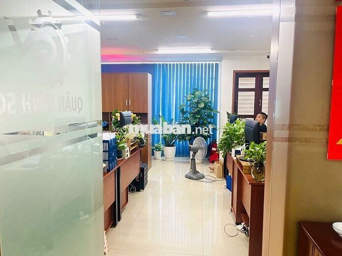 Văn Phòng Đẹp K300- Gần Ga T3 - Full nội thất, Giá Tốt!